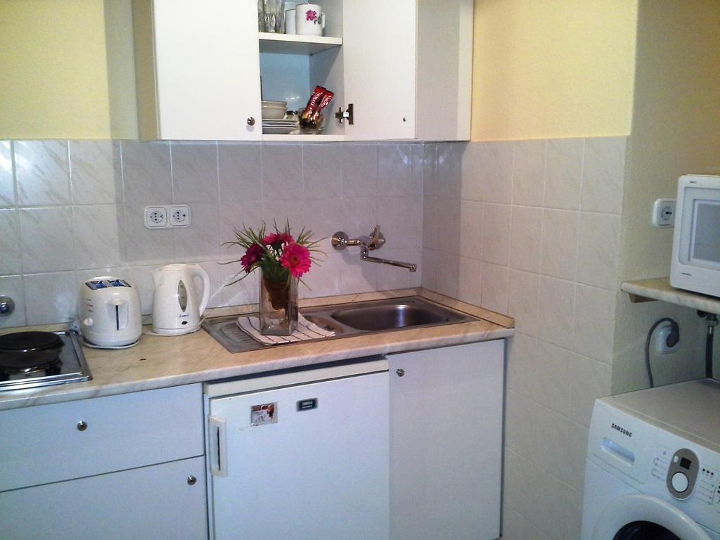 Best Apartments Будапеща Стая снимка