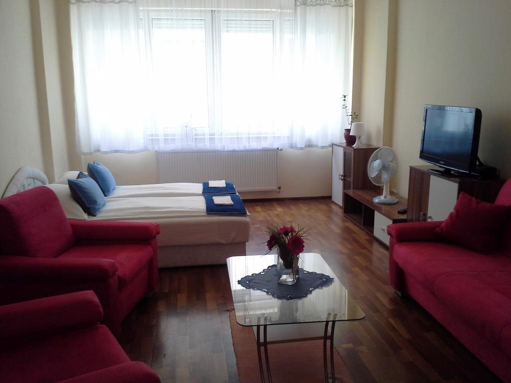 Best Apartments Будапеща Стая снимка